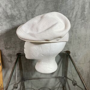 Vintage KANGOL  Cabbie Newsboy Hat cap White Breathable Woven Size Medium Foam